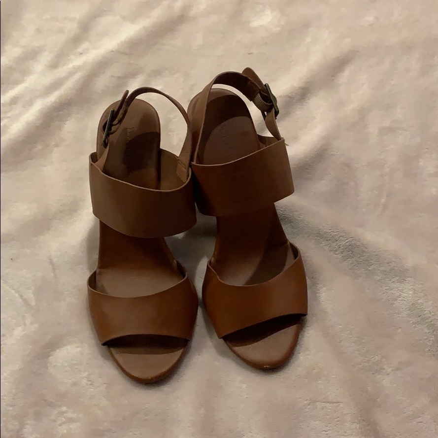 Leather Wedge